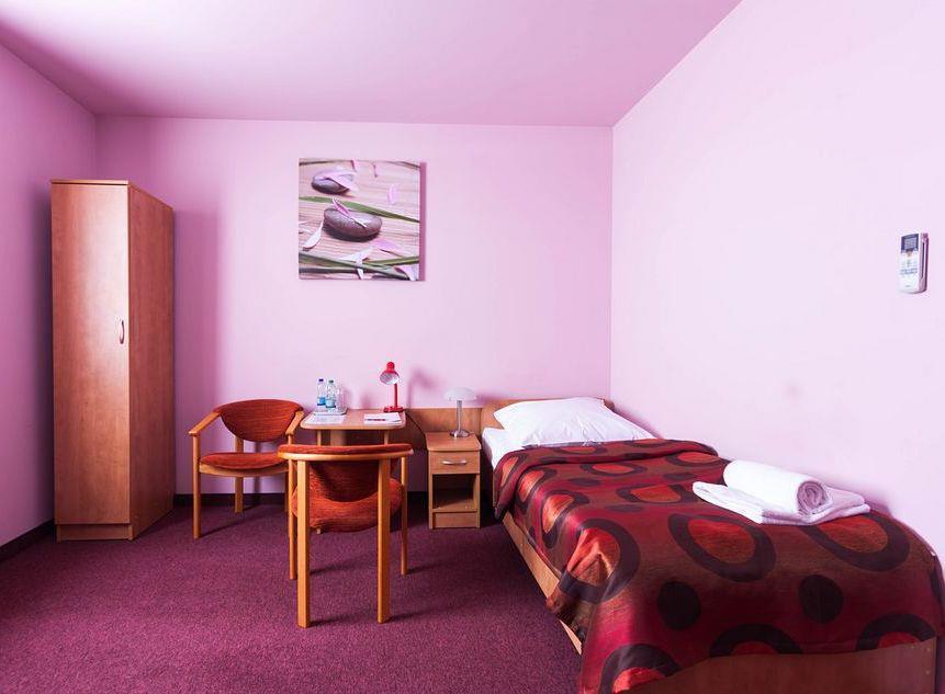Hotel Paola Kutno Exteriör bild